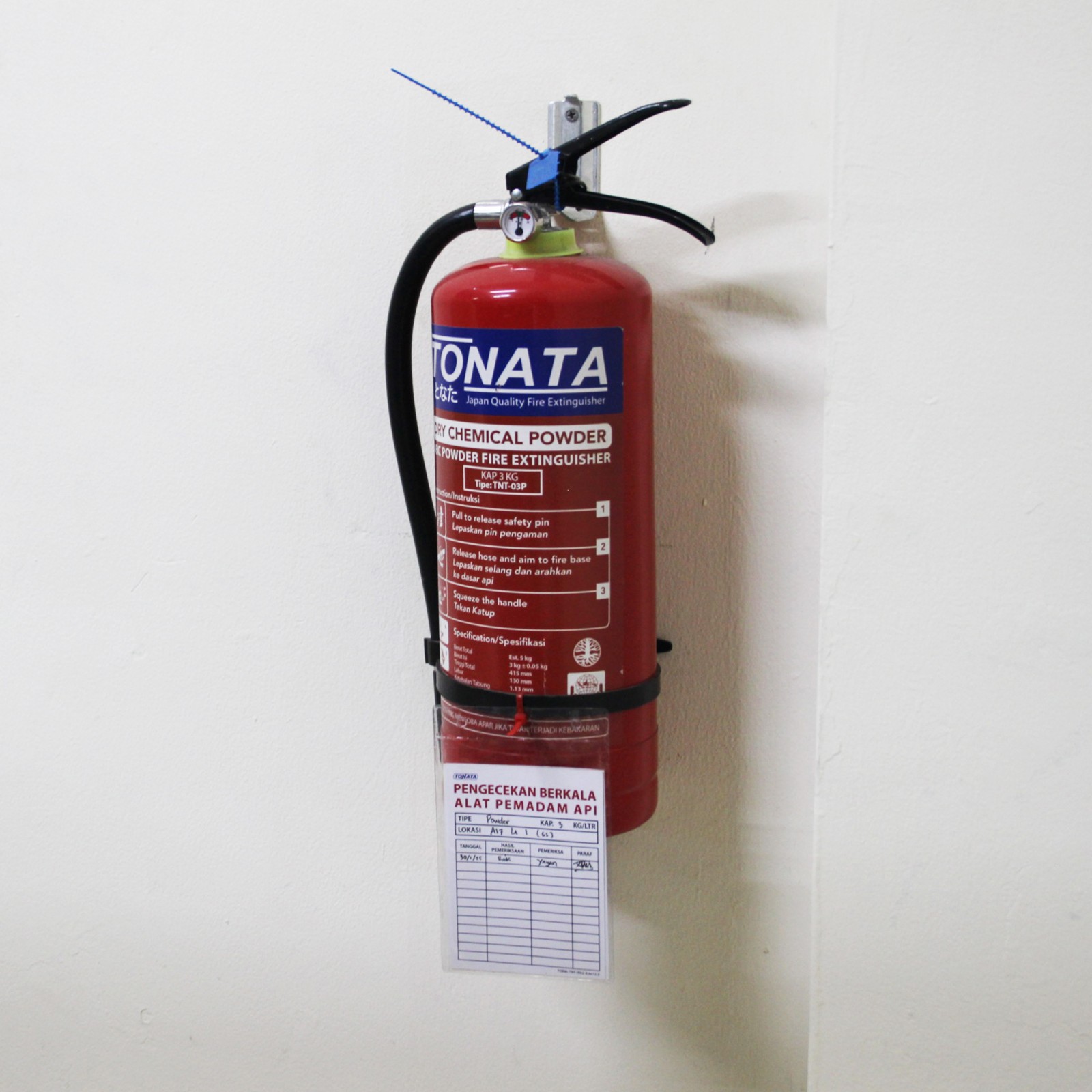 Cara Memeriksa APAR yang Benar agar Selalu Siap Digunakan